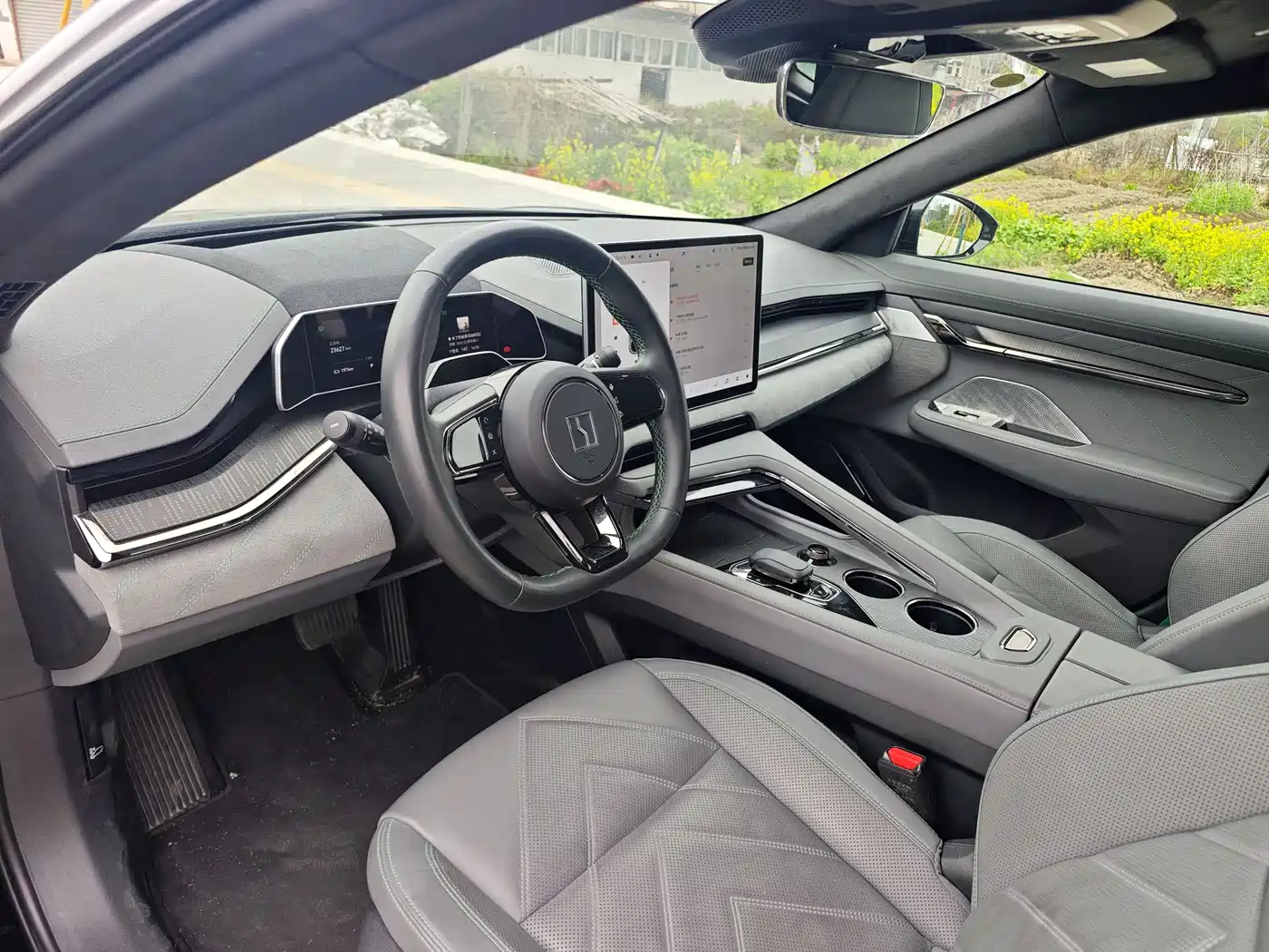 ZEEKR EXTREME KRYPTON 001