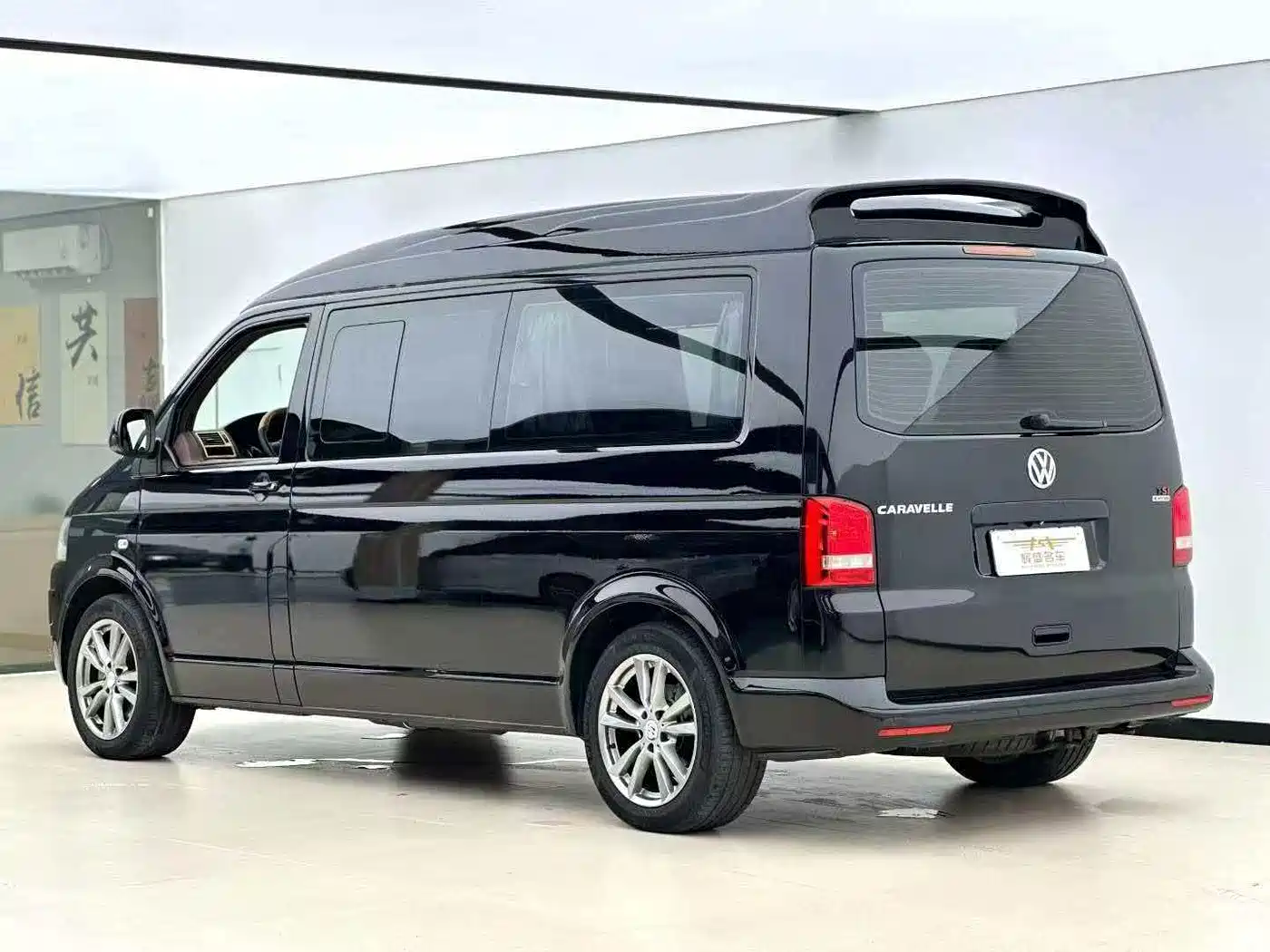 Volkswagen Caravelle 2014 2.0TSI 4WD Comfort Edition фото 3