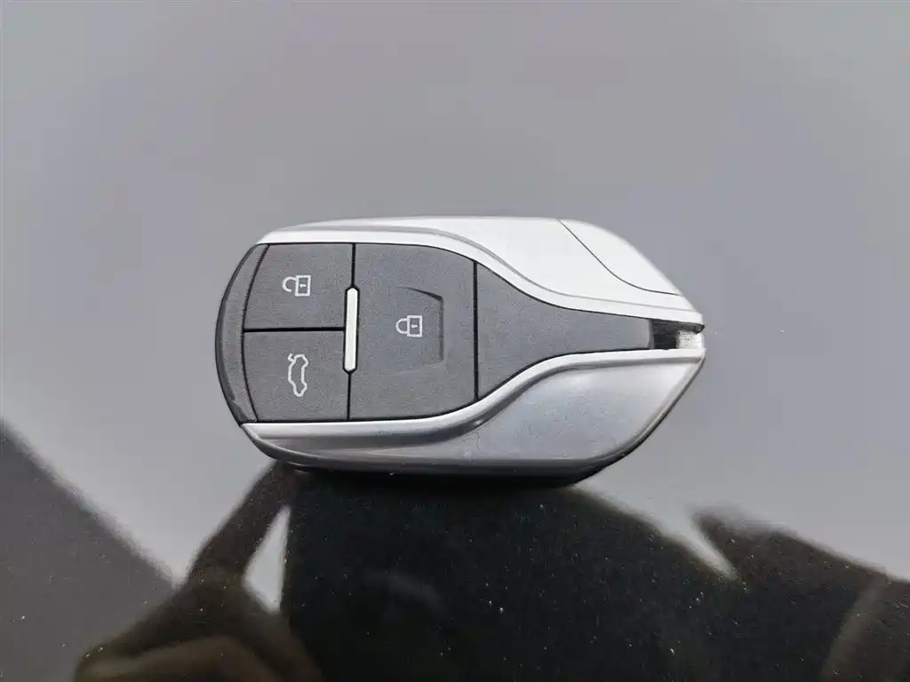 HANTENG MOTORS HANTENG X7