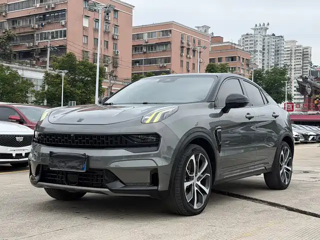 Lynk & Co 05 2020 2.0TD 2WD Shine Plus