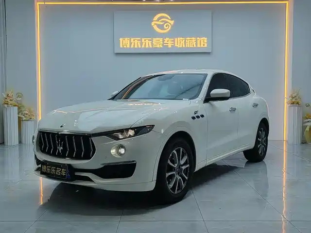 maserati levante