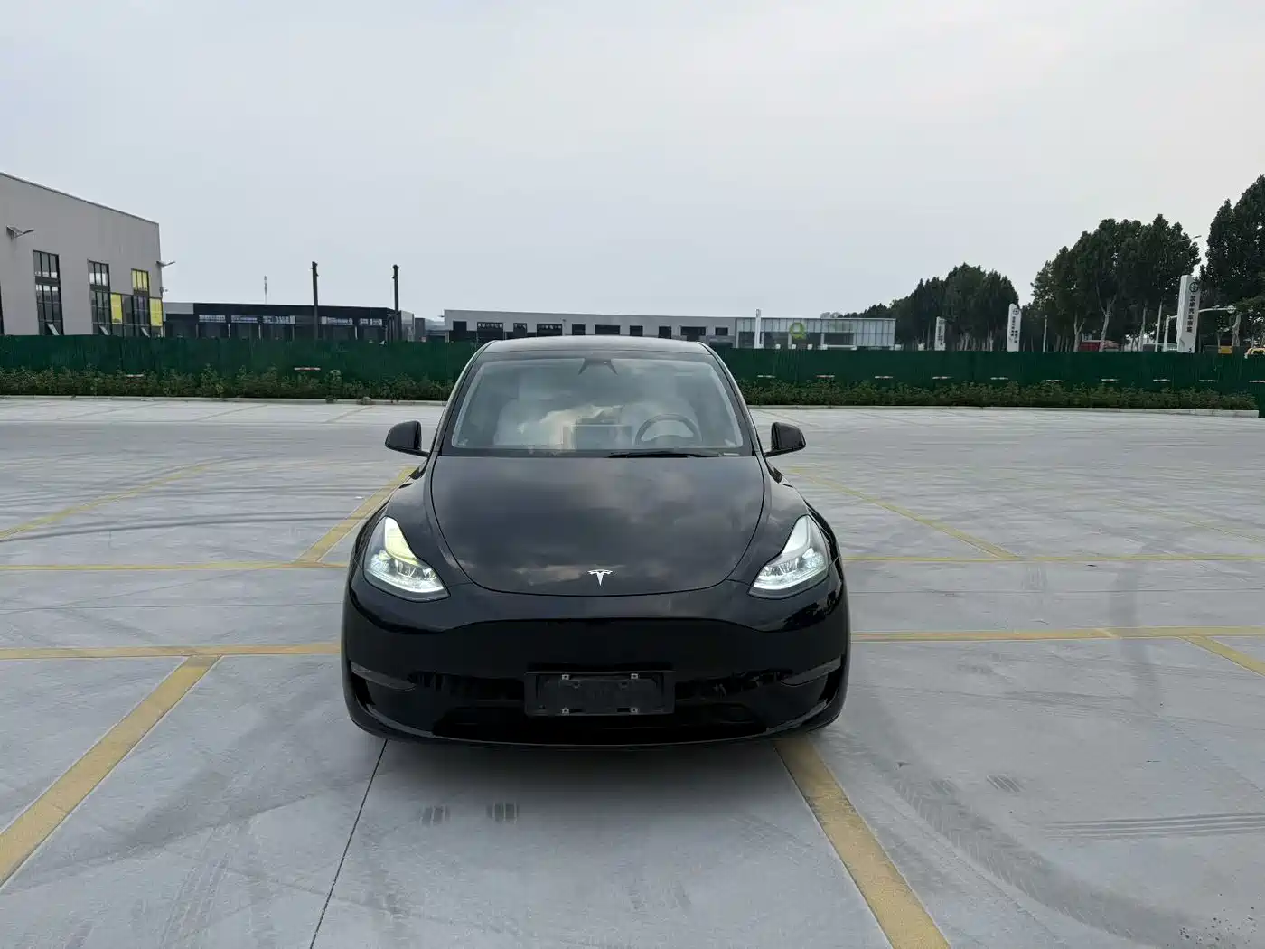 Tesla Model Y 2021