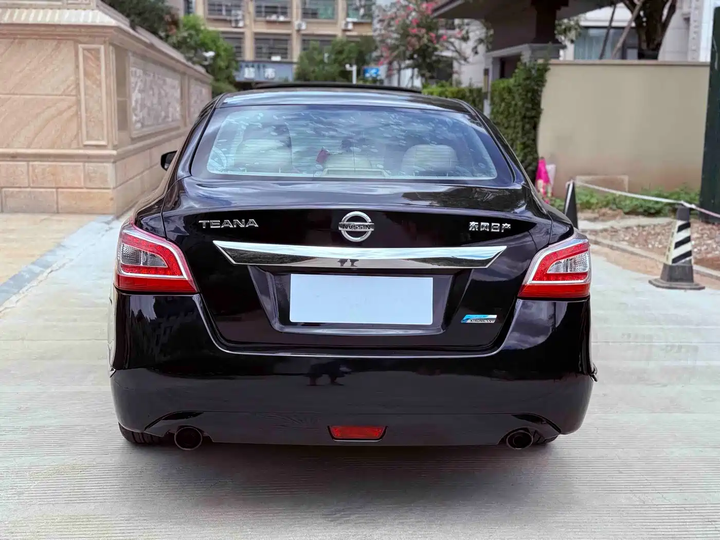 Фото 10 - Nissan Teana