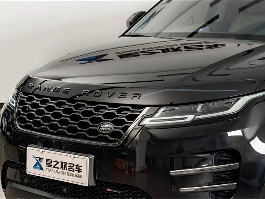 Land Rover Range Rover Evoque 2023 Range Rover Evoque L 249PS Premium Luxury Edition фото 4
