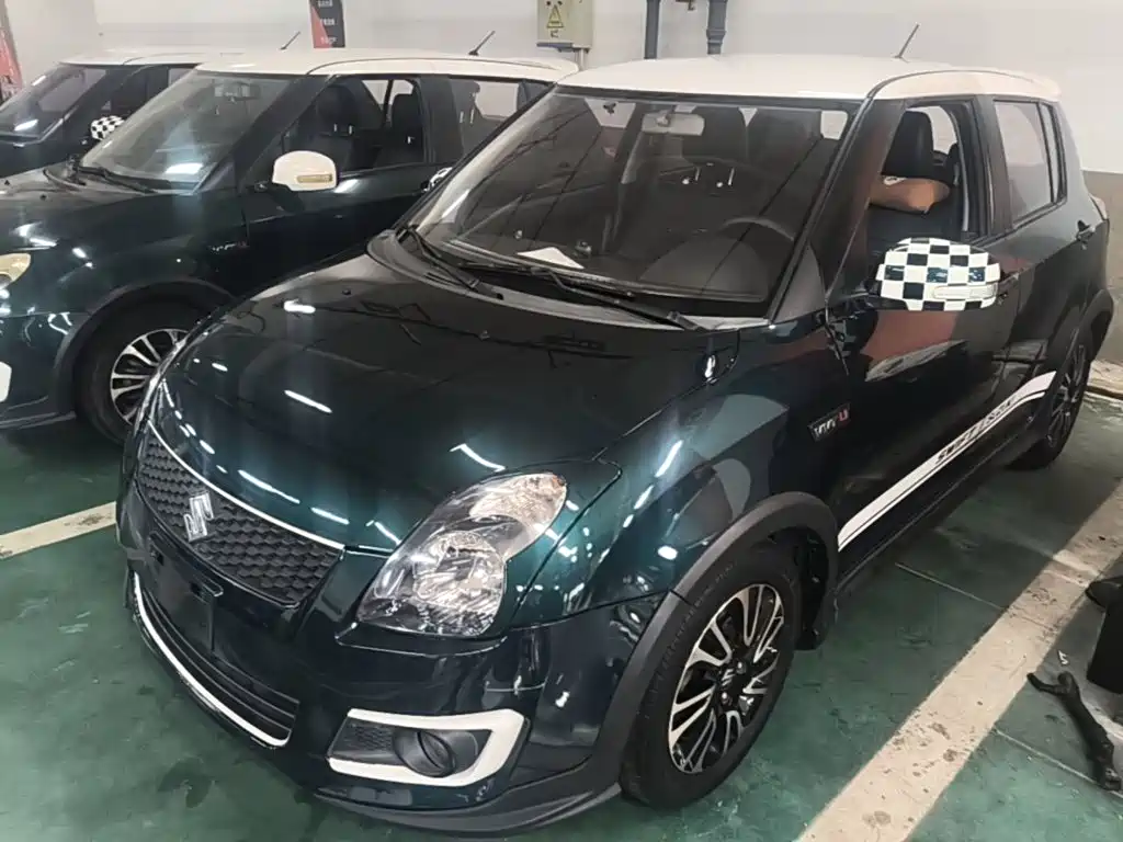 Photo 1 - Suzuki Swift