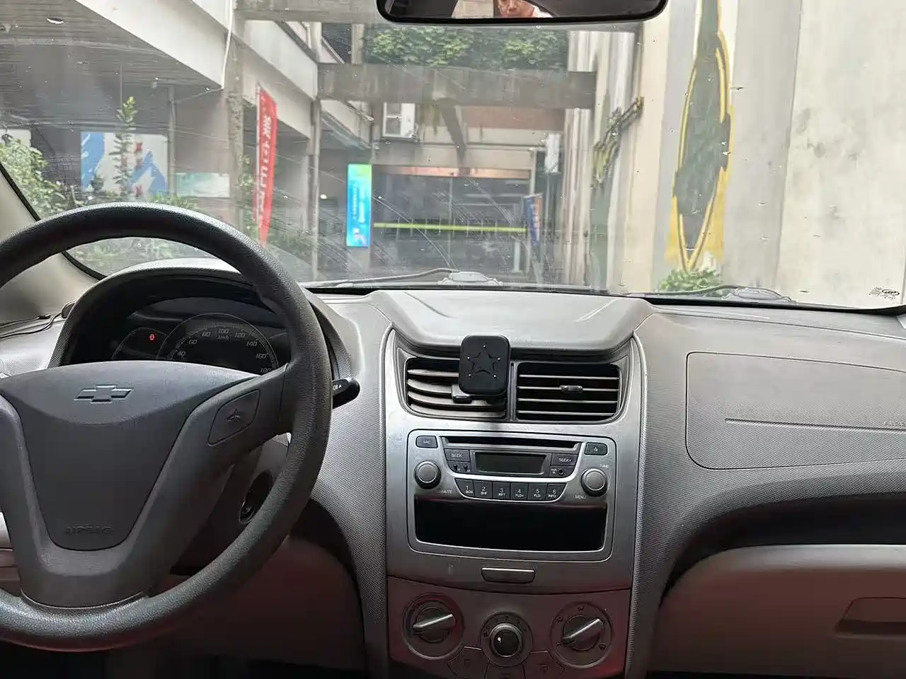 Chevrolet Sail 2013 Sedan 1.4L Manual Premium Edition фото 9