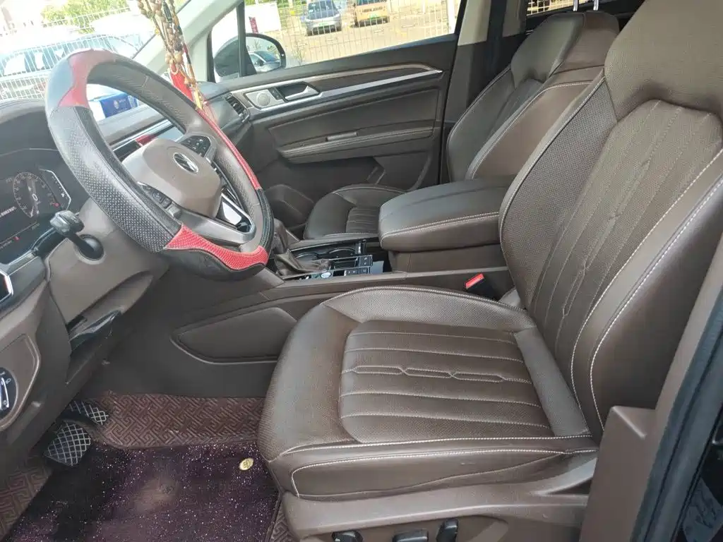Volkswagen Viloran 2020 2020 330TSI Luxury Edition