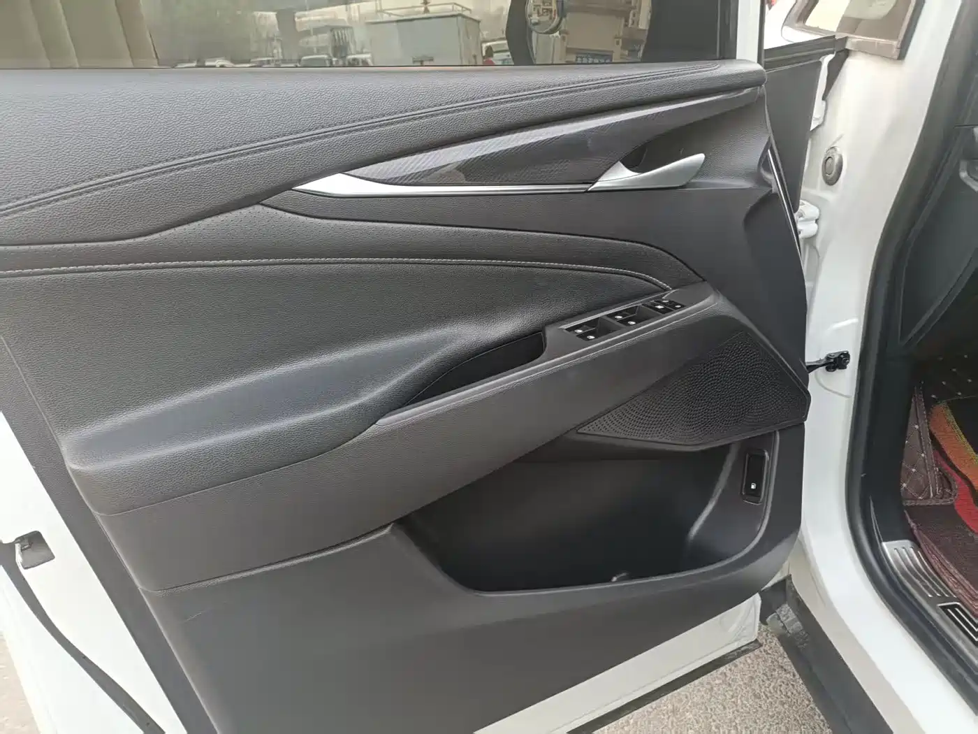 SAIC MAXUS CHASE G50