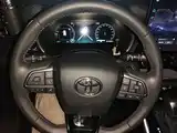 Photo 6 - Toyota Highlander