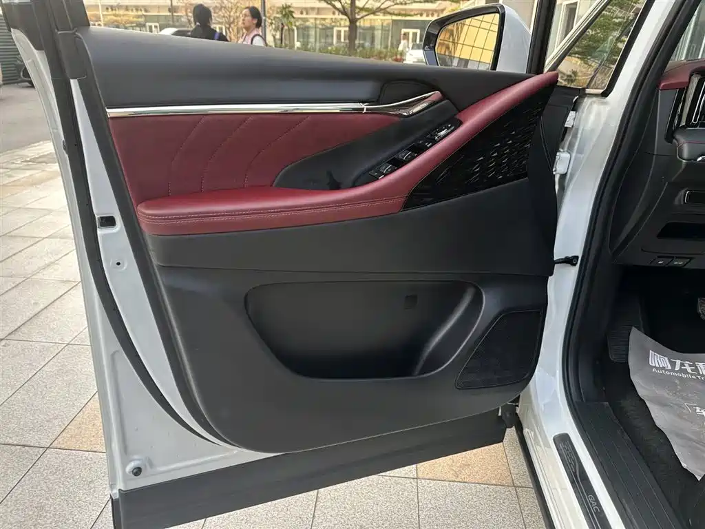 GAC Trumpchi Trumpchi M8 2023 Model Master Series 400T Ultimate Edition фото 25