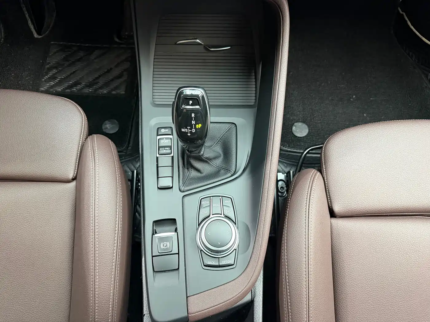 BMW X1 2022 sDrive20Li Fashion фото 17