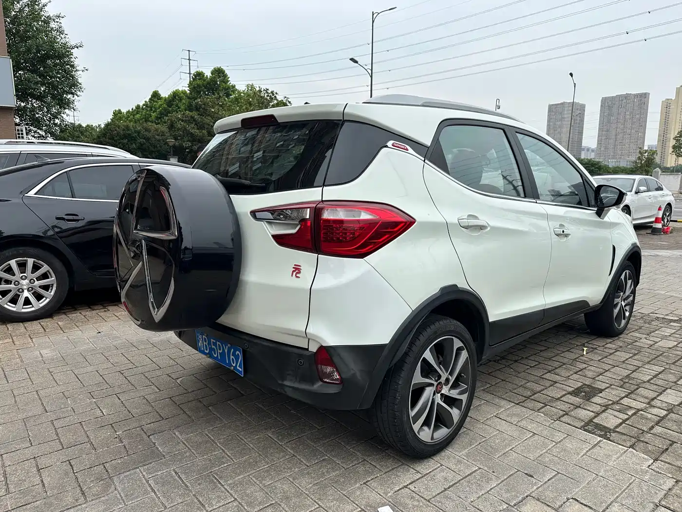 BYD Yuan 2016 2016 1.5L Manual Luxury