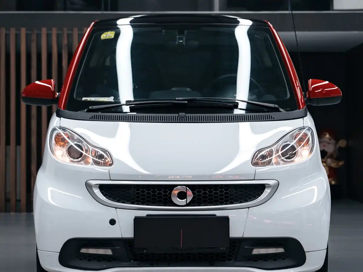 smart fortwo 2014 2014 1.0 MHD Hardtop New Year Special Edition