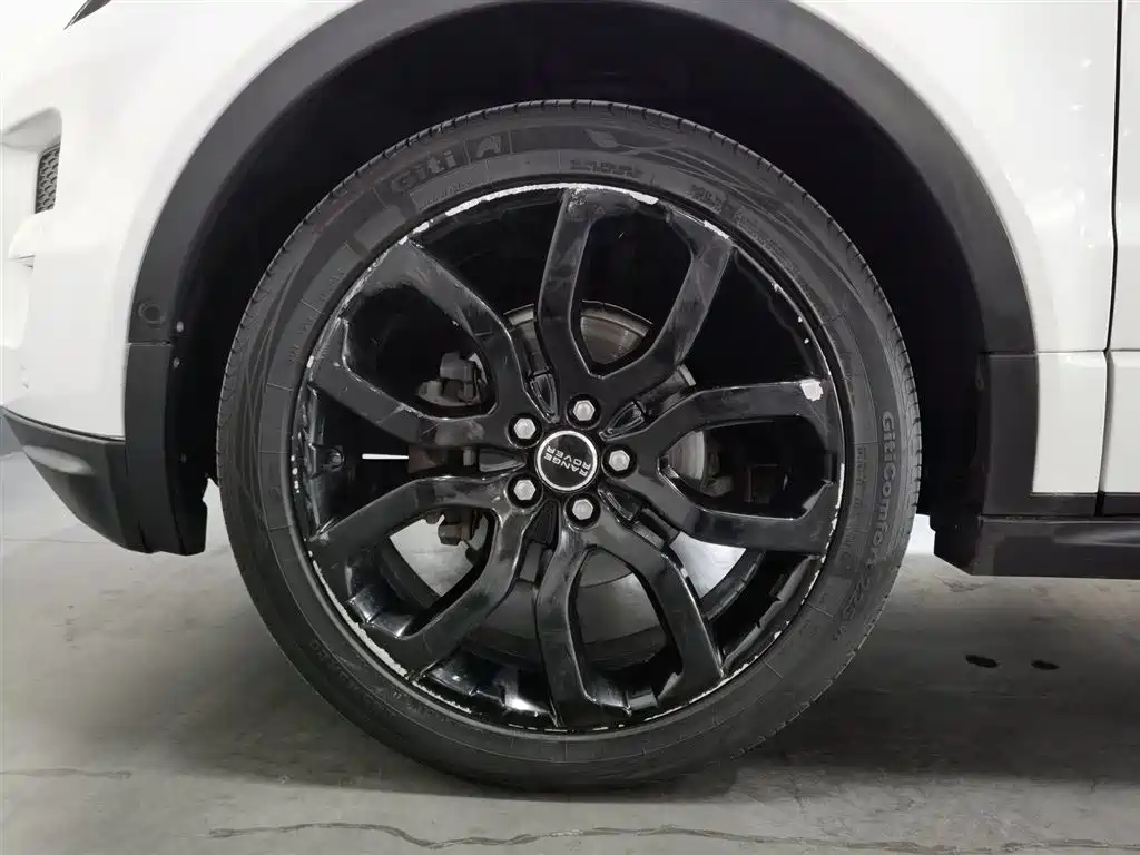 Land Rover Range Rover Evoque (Import) 2012 2.0T 3-door Sport Edition фото 17
