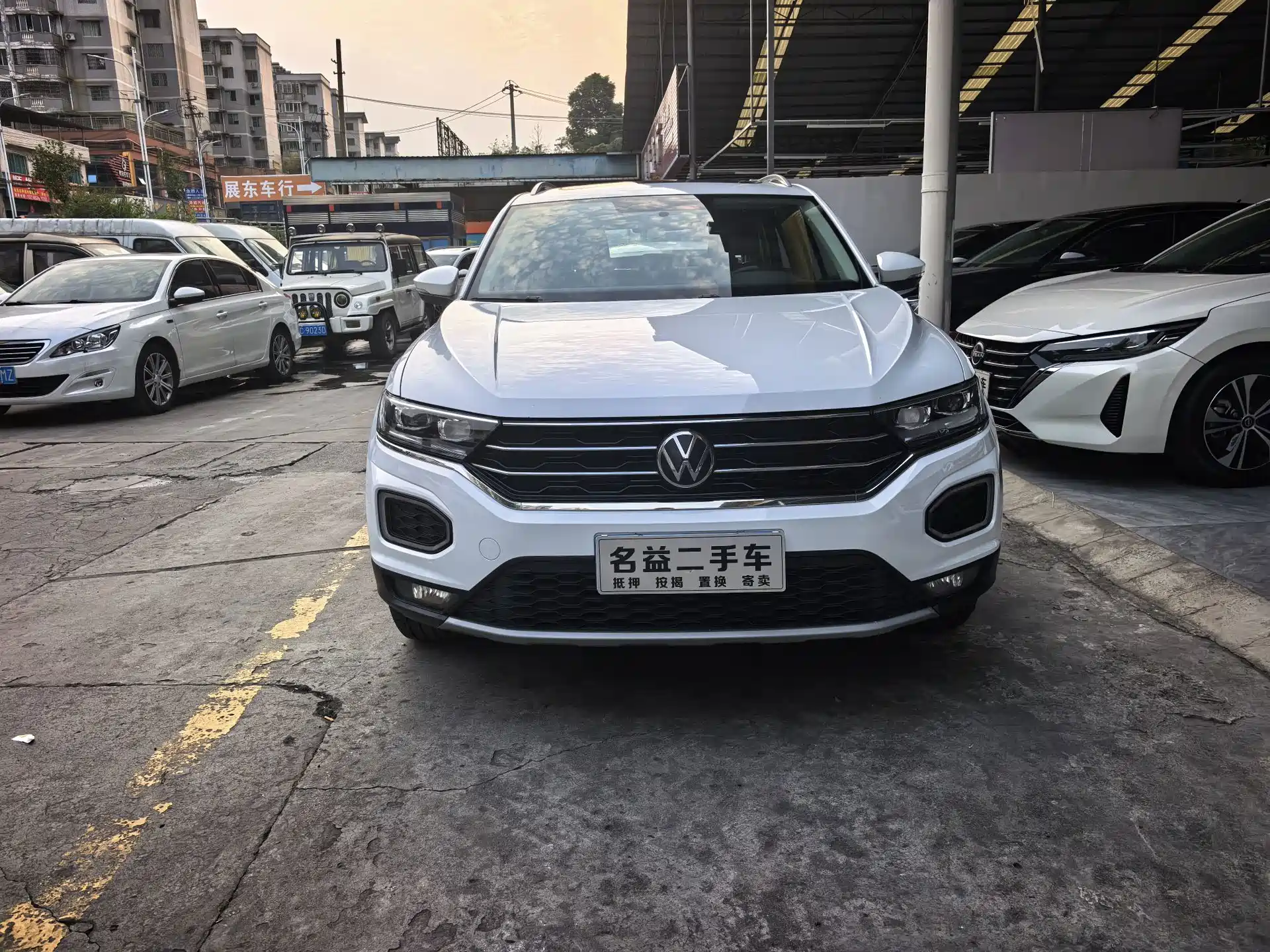 صورة 1 - Volkswagen T-ROC
