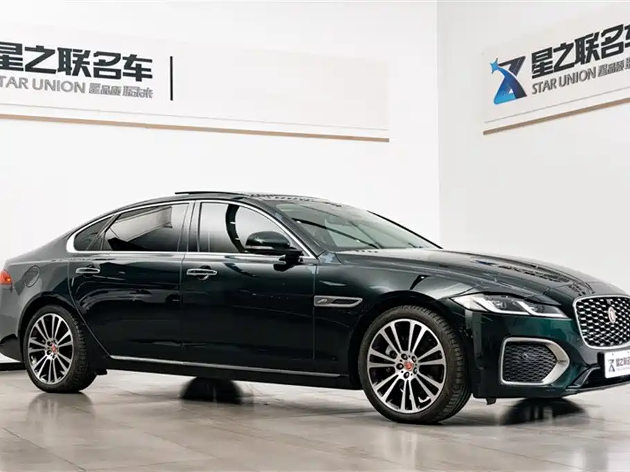 JAGUAR XFL
