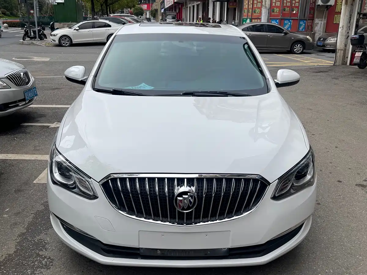 Buick Excelle 2016 15N Automatic Elite фото 3