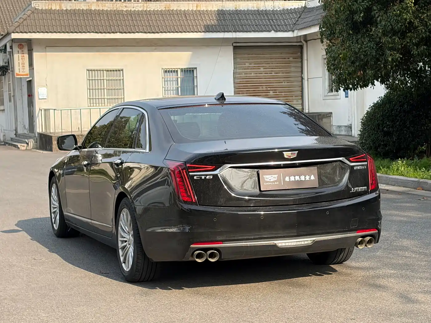 CADILLAC CT6