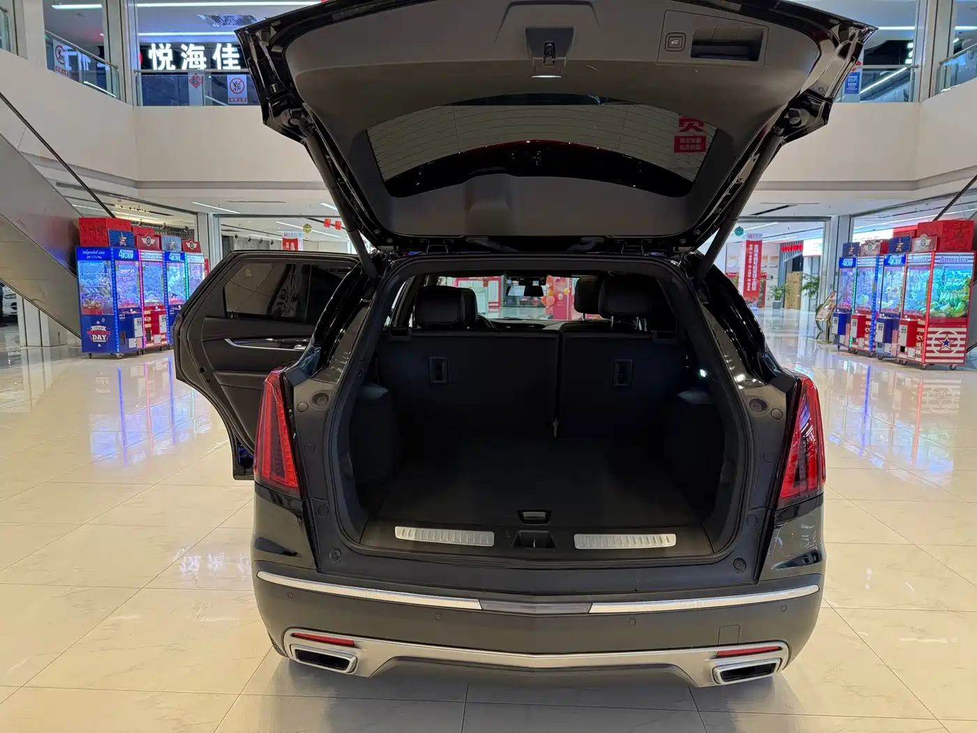 CADILLAC XT5