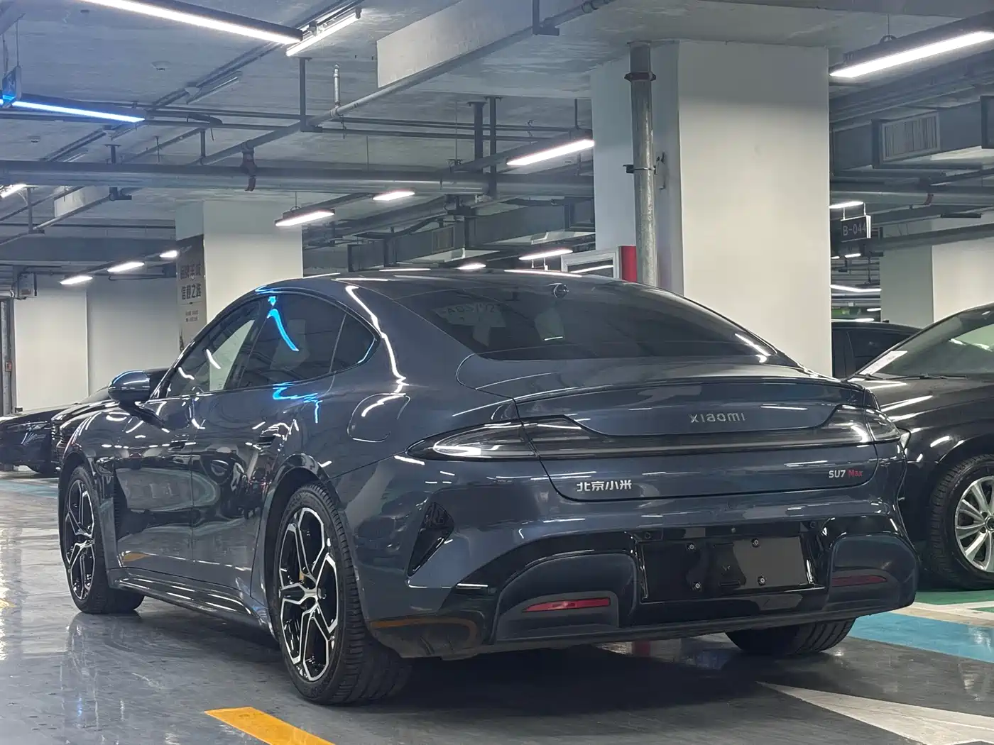 XIAOMI CAR XIAOMI SU7