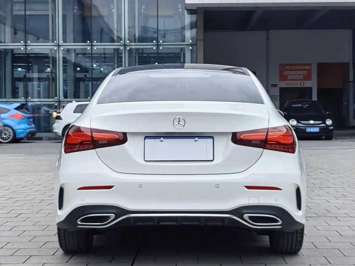 Mercedes-Benz A-Class 2025 2025 A 200 L Fashion Edition