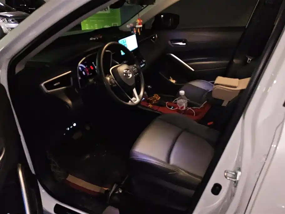 Toyota Frontlander 2023 2.0L Smart Hybrid Dual Engine Luxury Edition фото 9