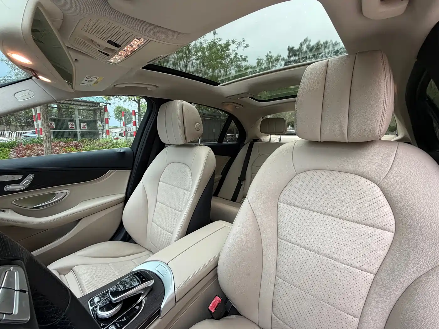 Mercedes-Benz C-Class 2015 C 200 L Sport фото 7