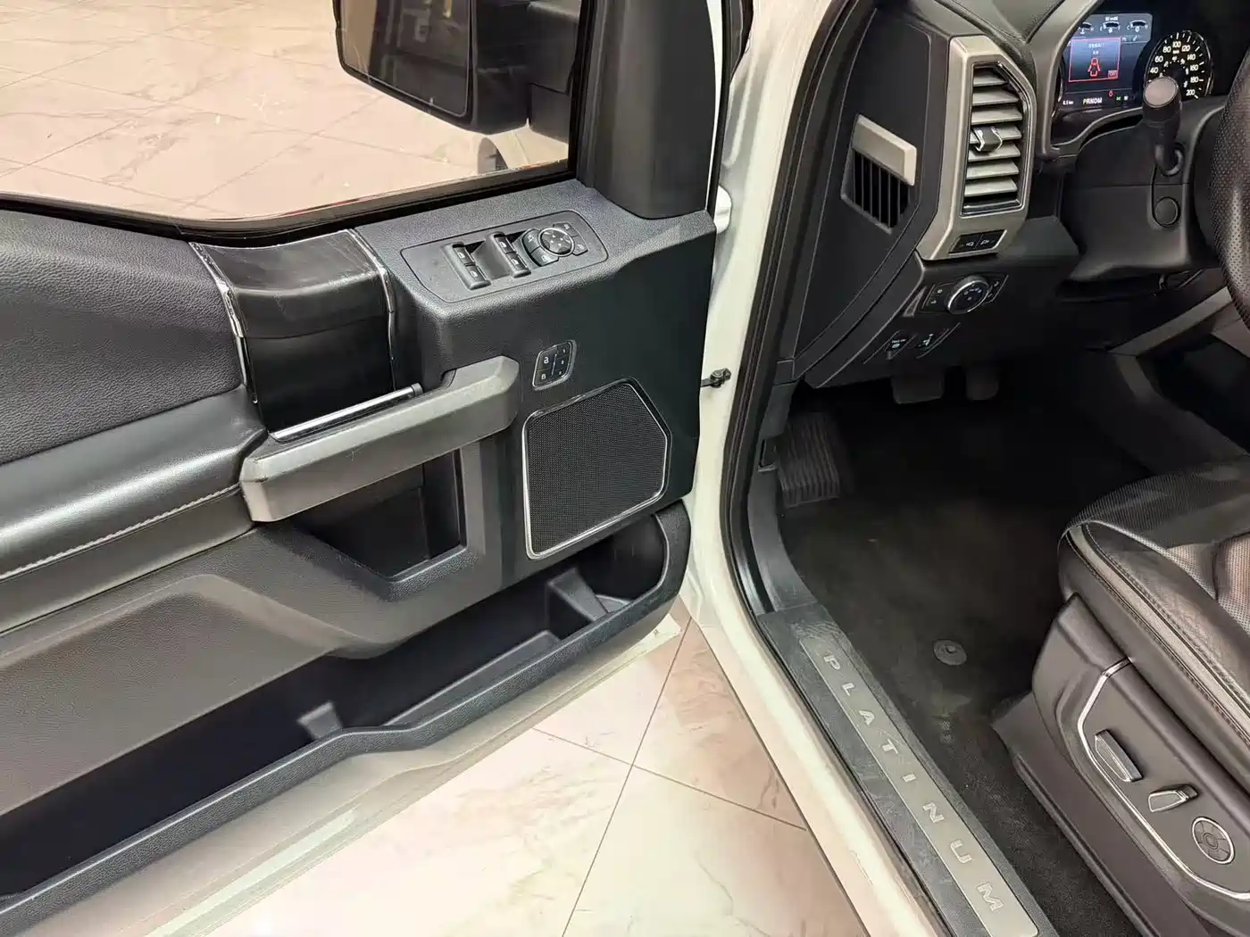 Ford F-150 Raptor 2018