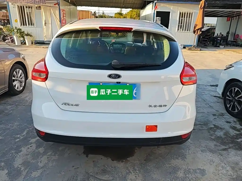 Фото 6 - Ford Focus