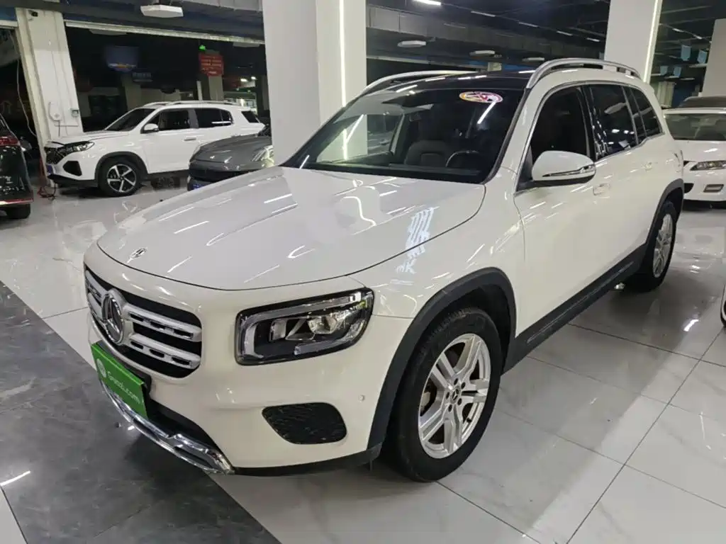 صورة 2 - Mercedes-Benz GLB