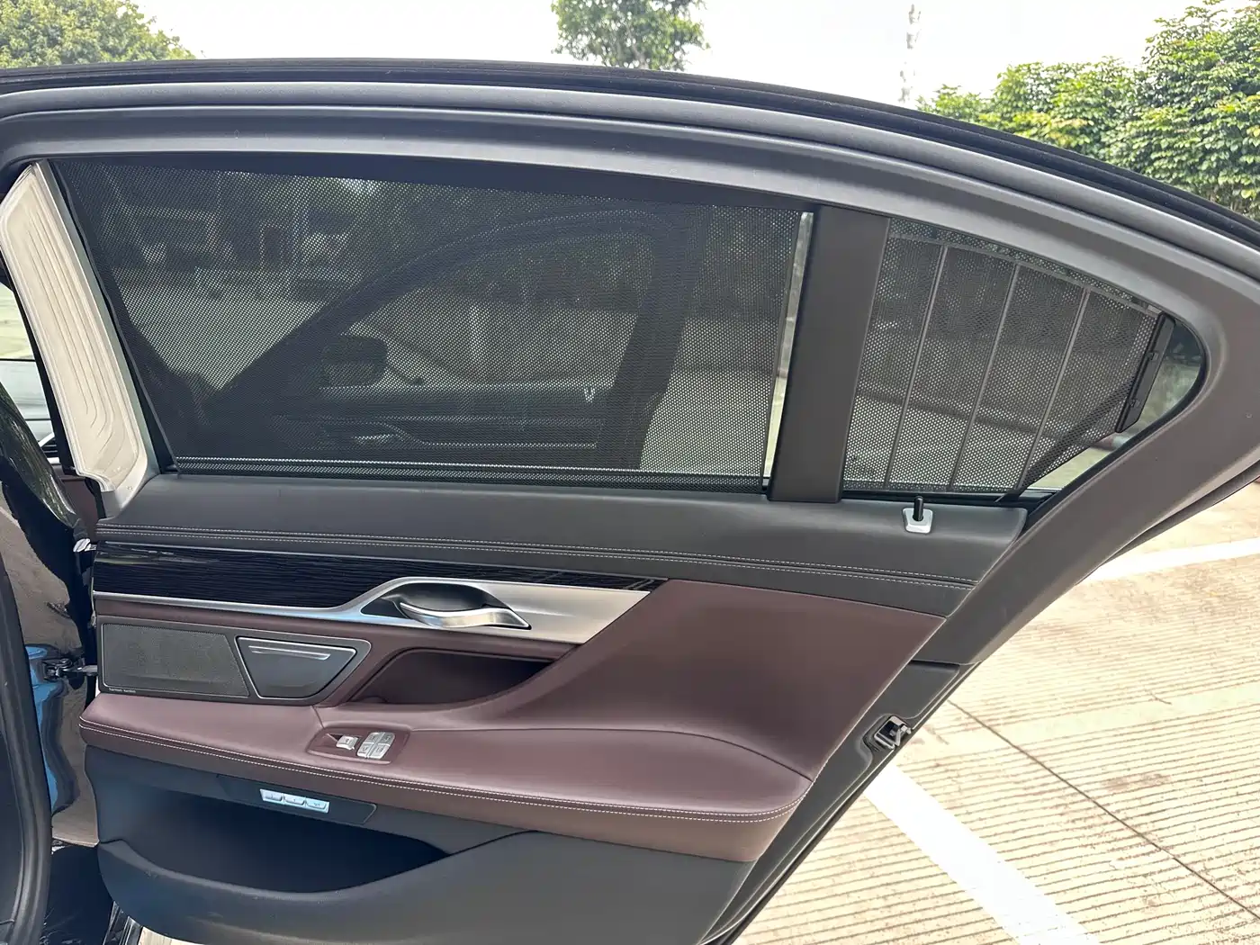 BMW 7 Series 2018 740Li Leading Type M Sport Package фото 14