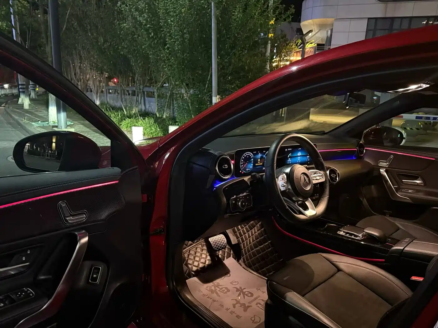 Фото 4 - Mercedes-Benz A-Class