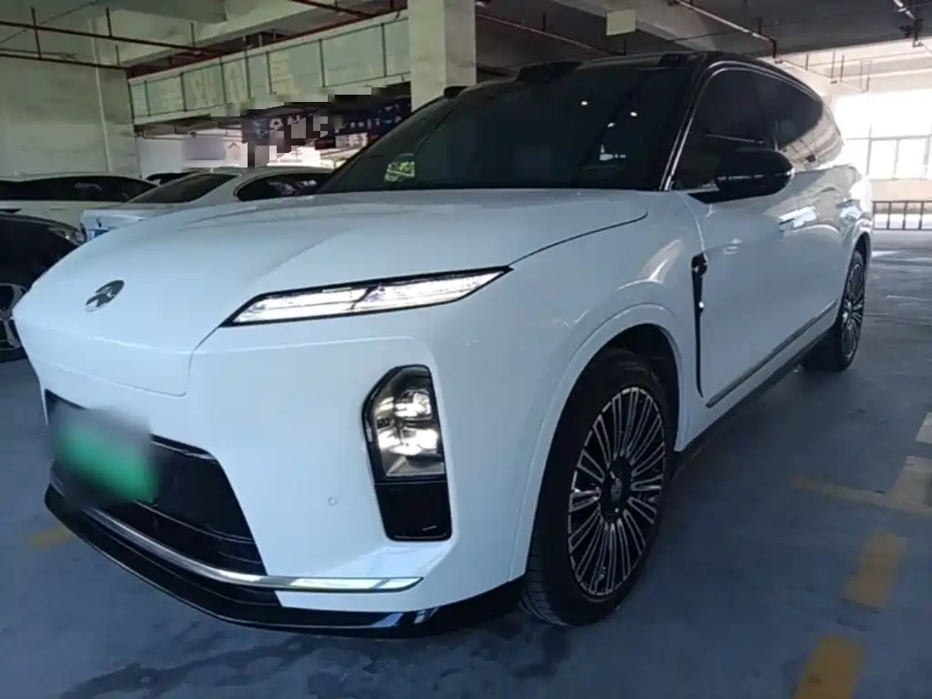 2026 NIO ES8