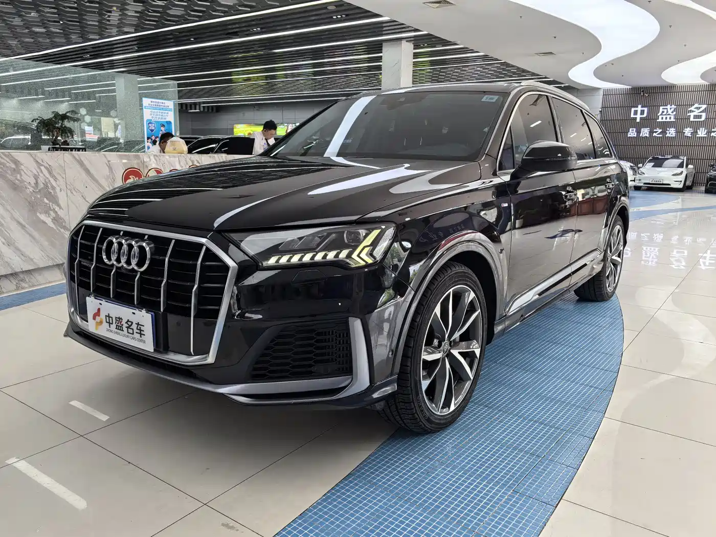 Audi Q7 2022 55 TFSI quattro S line Sport