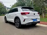 Photo 7 - Volkswagen T-ROC