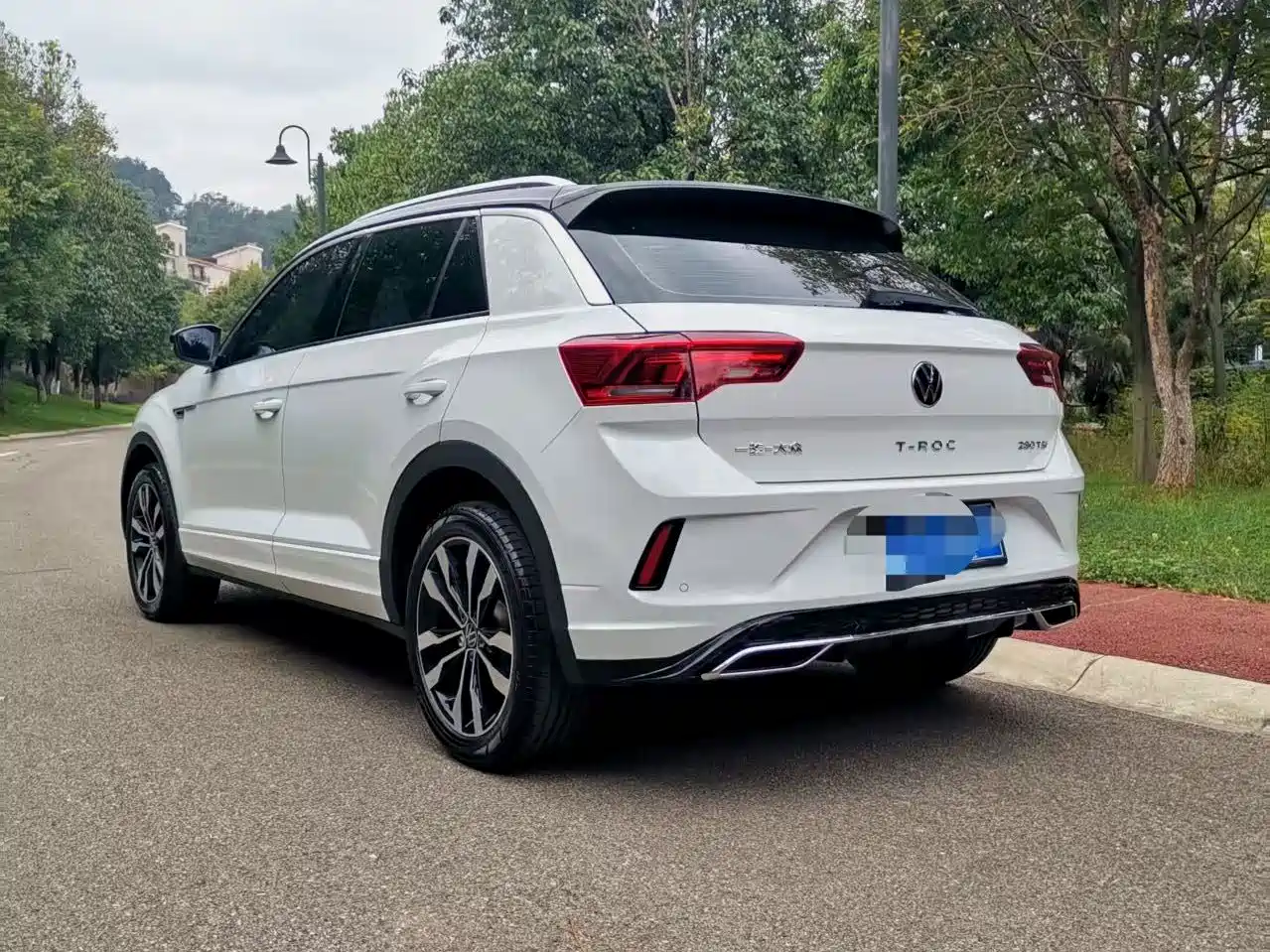 Photo 7 - Volkswagen T-ROC