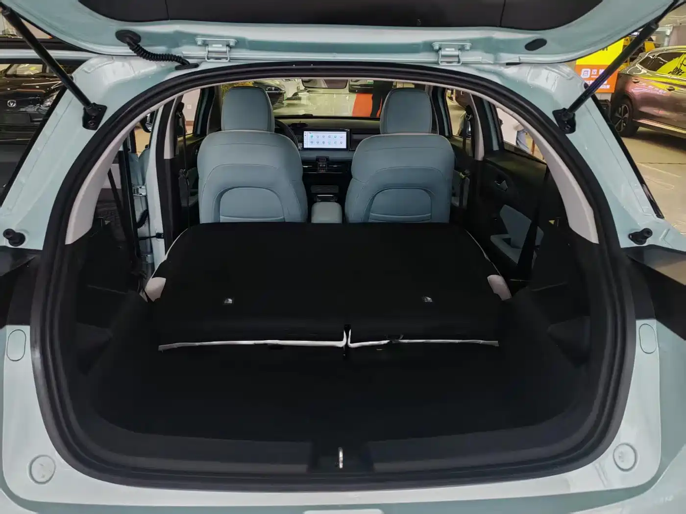 GEELY GEOMETRY E FIREFLY