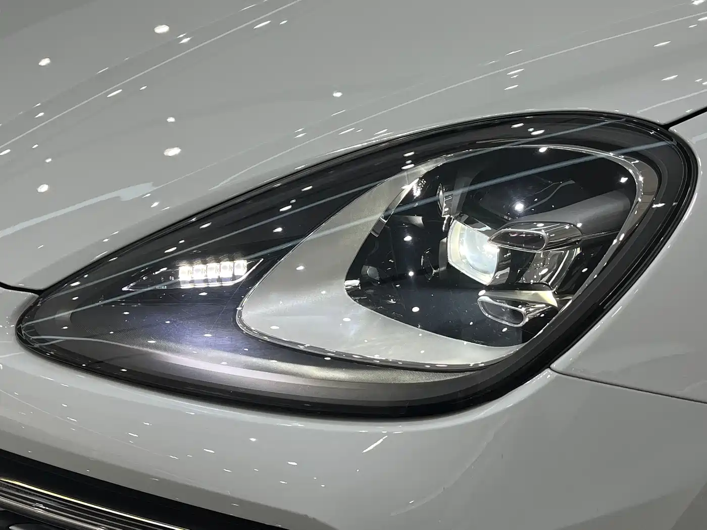 Porsche Cayenne 2019 Cayenne 3.0T фото 39