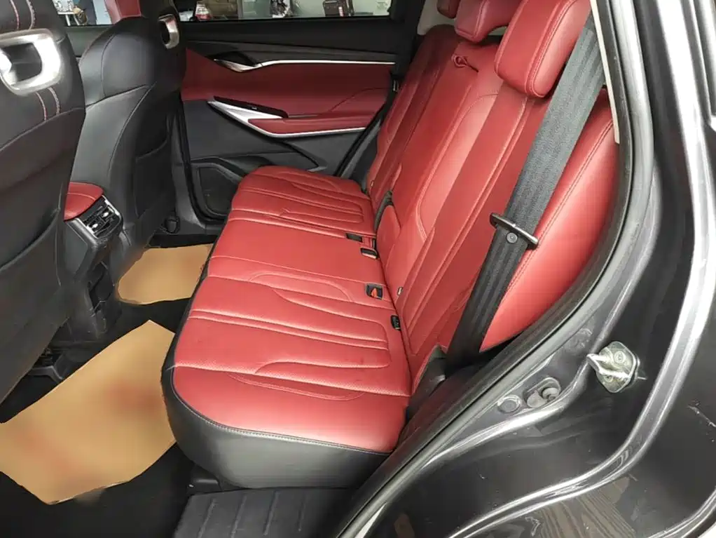 Фото 17 - Changan CS75 PLUS