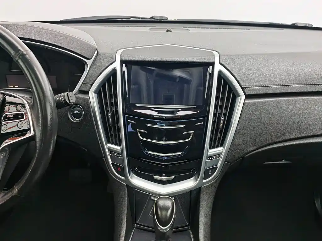 Фото 12 - Cadillac SRX