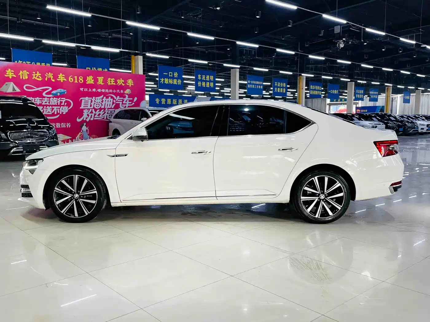 Škoda Superb 2021 TSI330 DSG Comfort Edition фото 5