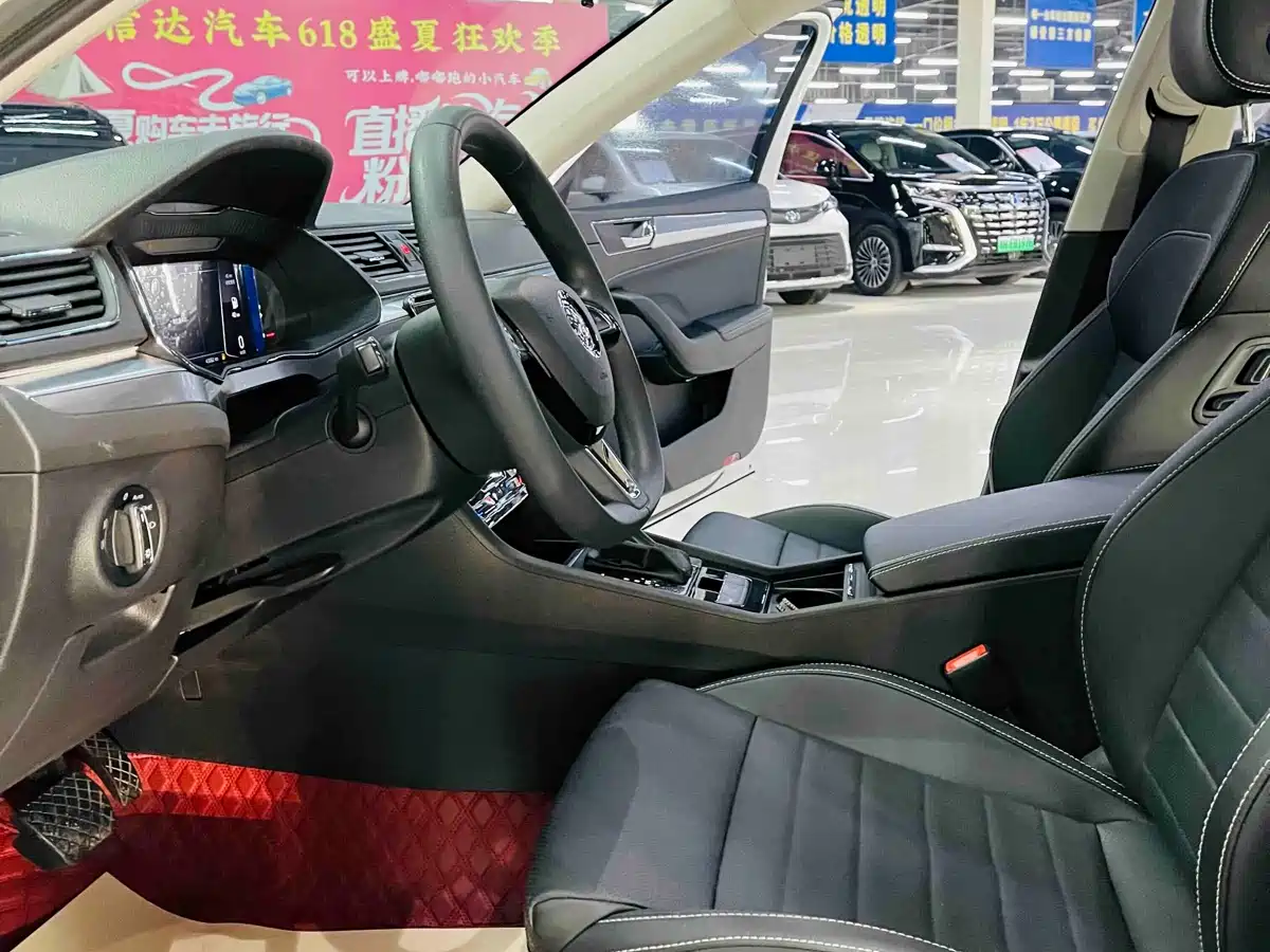 Škoda Superb 2021 TSI330 DSG Comfort Edition фото 7