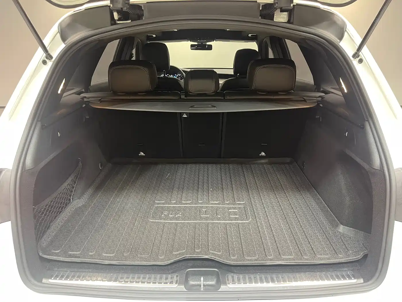 Mercedes-Benz GLC 2022 Facelift II GLC 260 L 4MATIC Sport Model фото 31