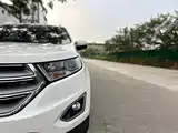 Photo 24 - Ford Edge