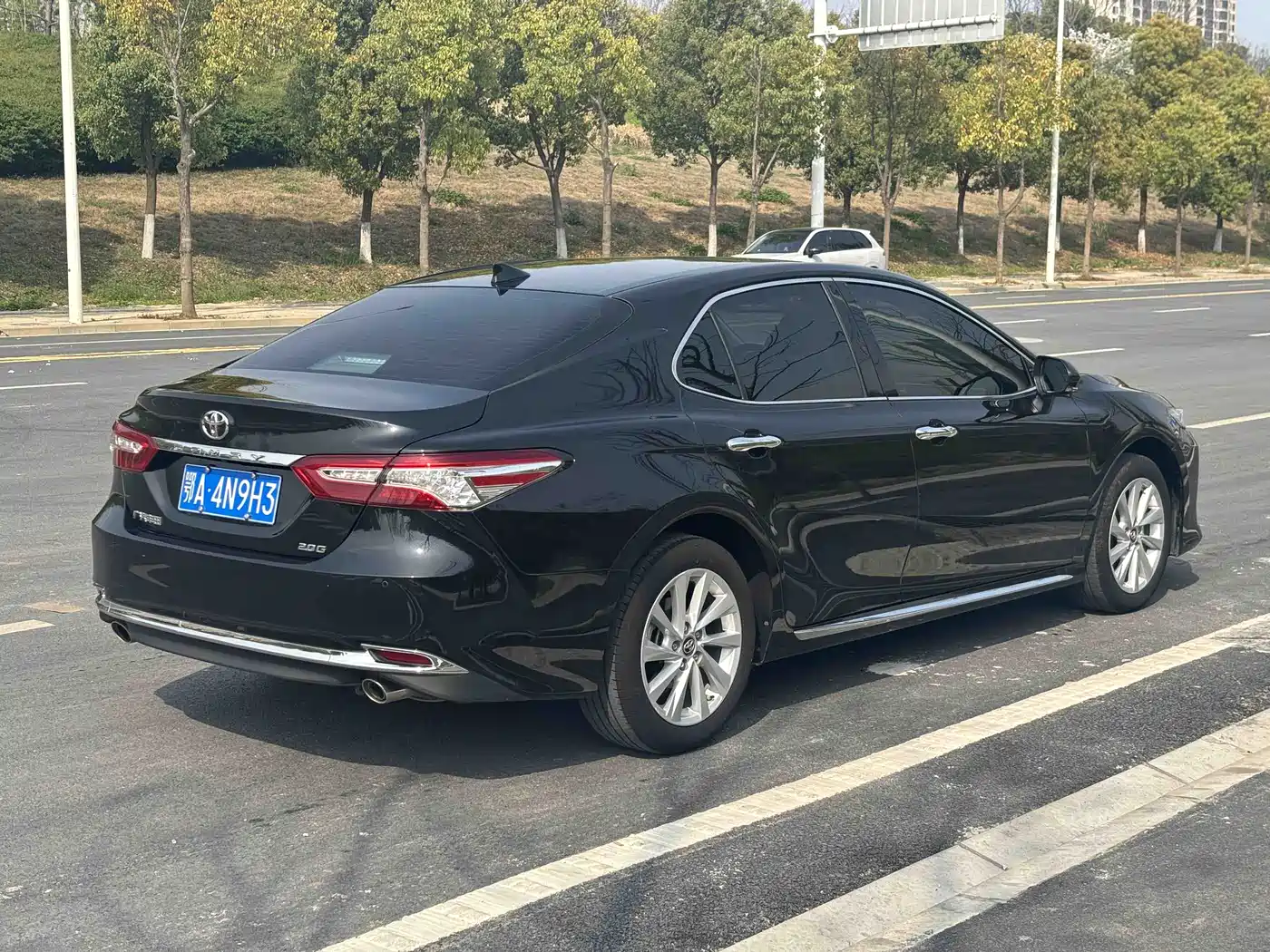 Toyota Camry 2023 2.0G Luxury Edition фото 14