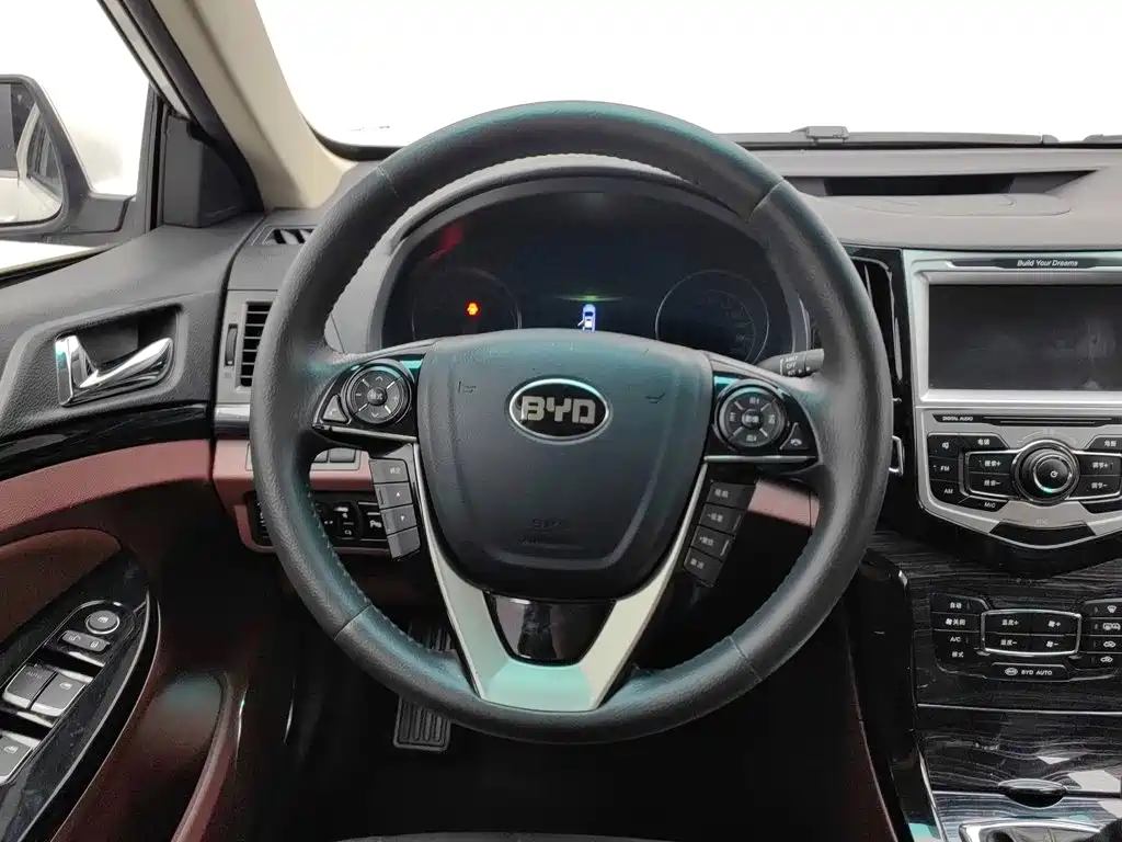 BYD Surui 2017 2016 1.5L Manual Elite