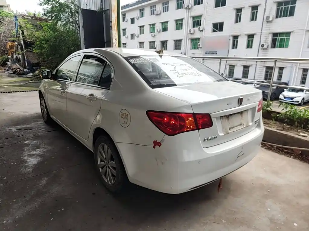 Фото 5 - Roewe 350