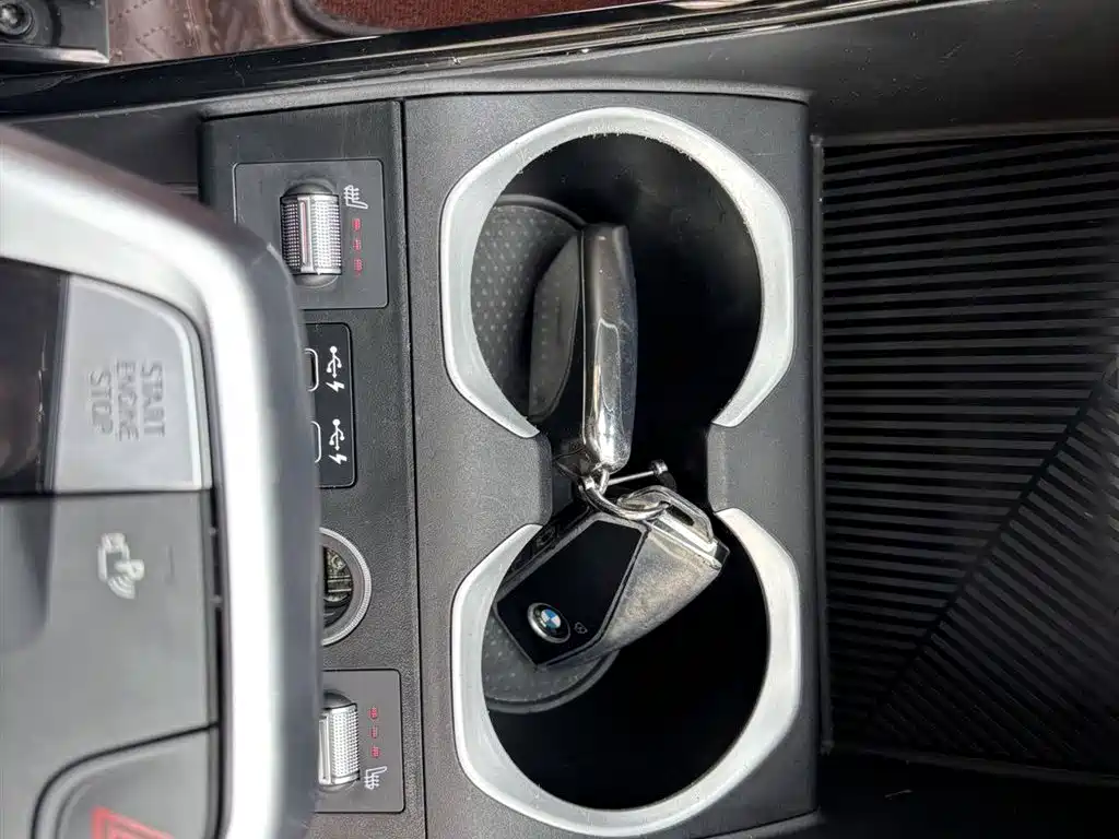 BMW X1 2023 sDrive20Li X Design Package фото 7