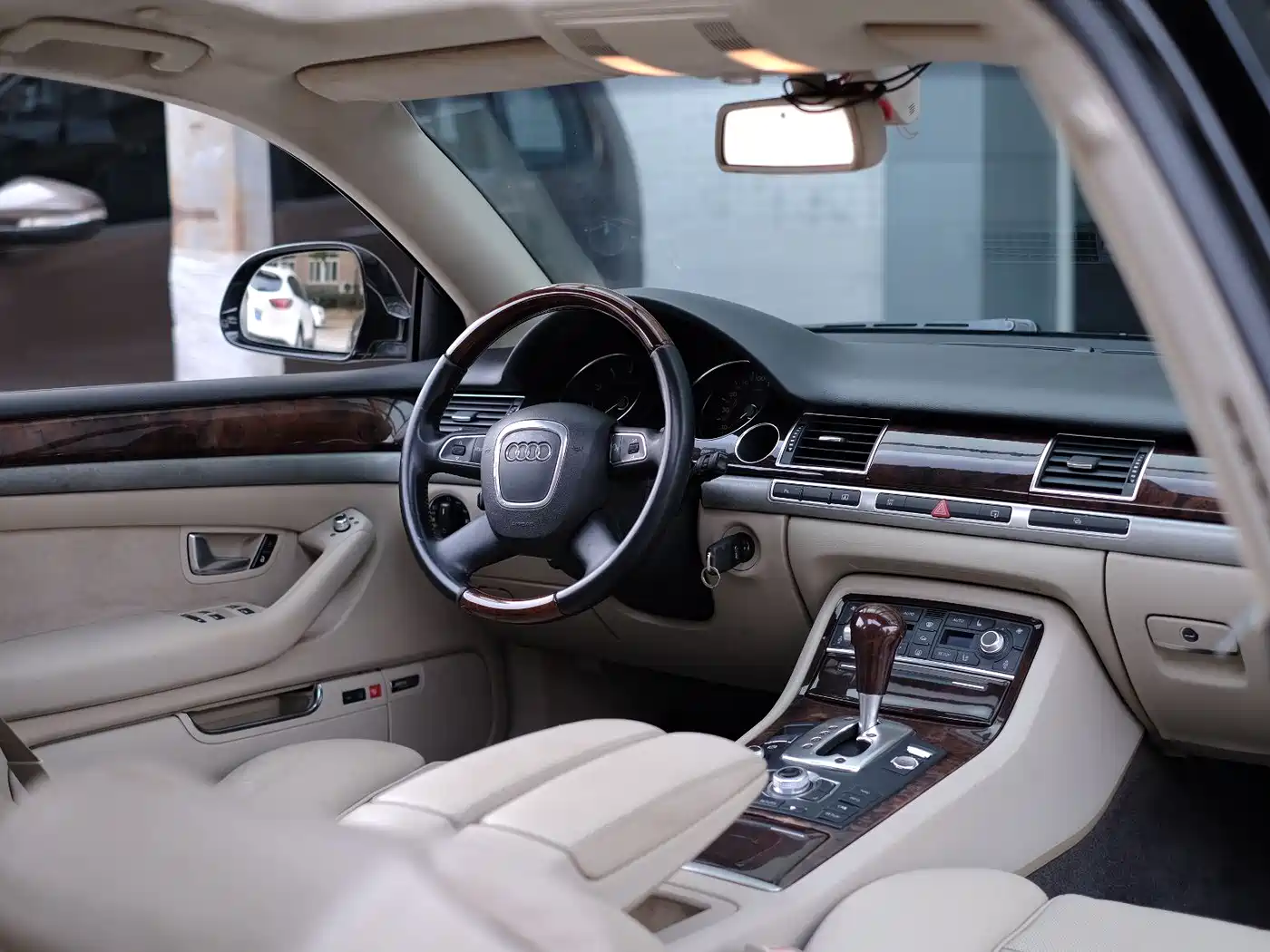 Audi A8 2008 A8L 3.2 FSI Luxury фото 41