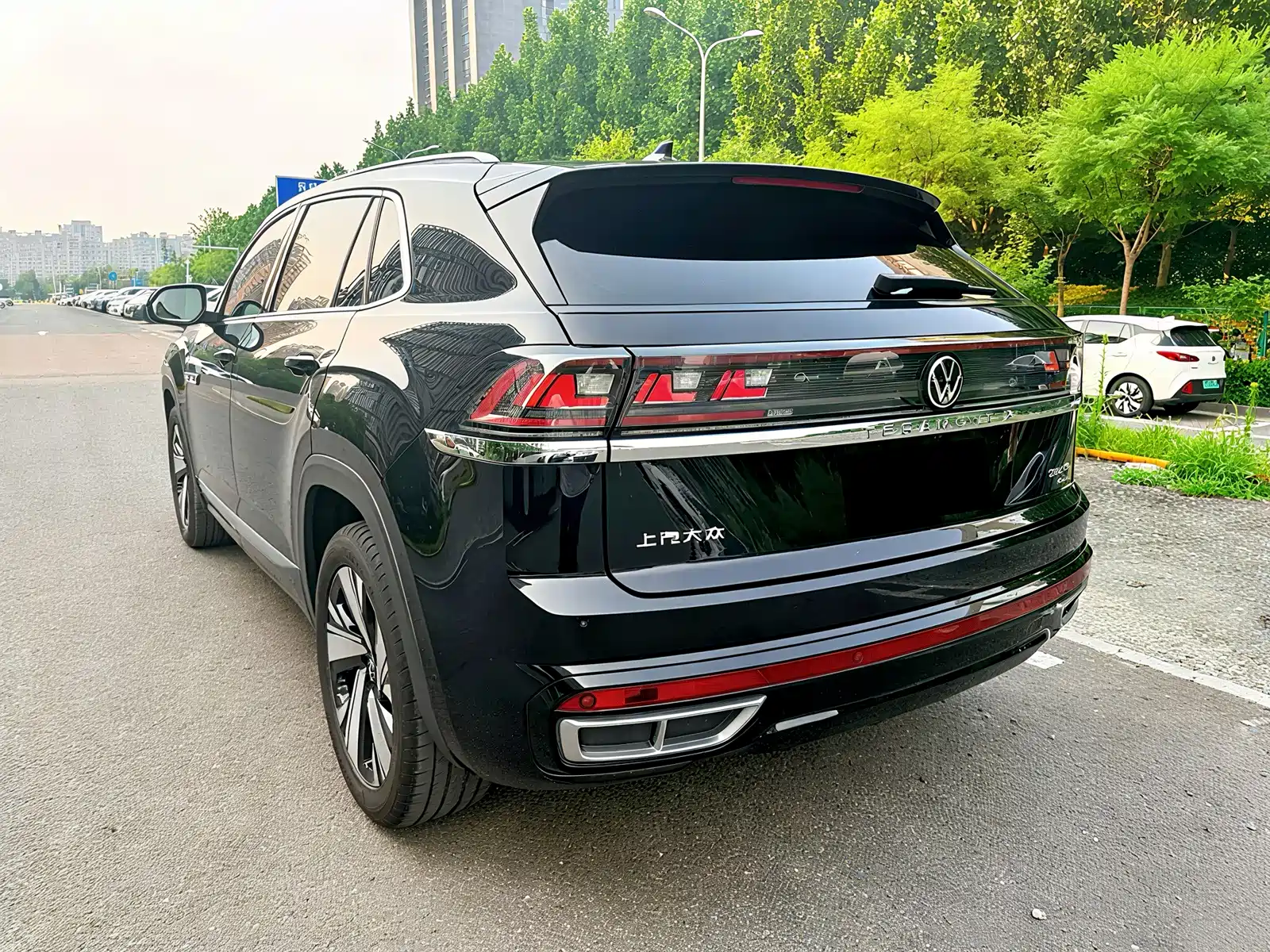 Фото 5 - Volkswagen Teramont